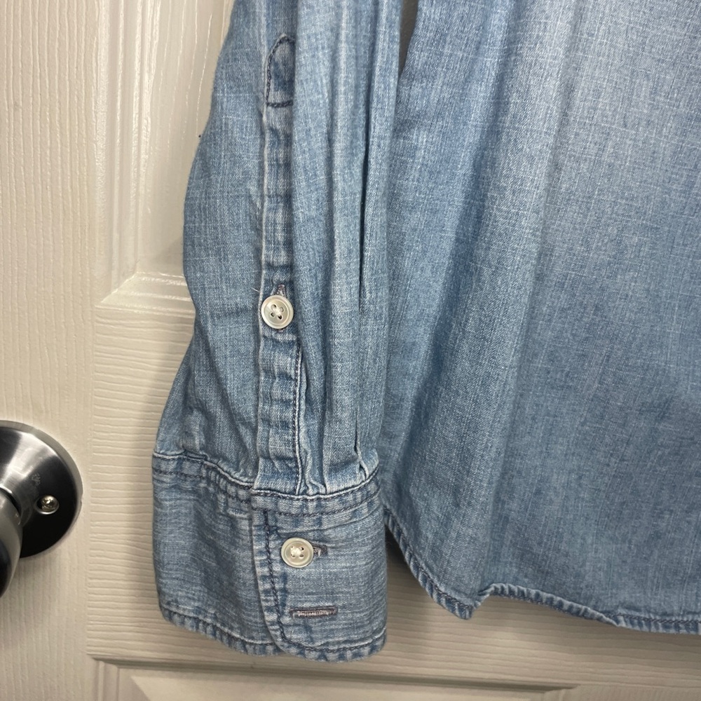 J. Crew Light Blue Denim Shirt - Picture 2 of 8
